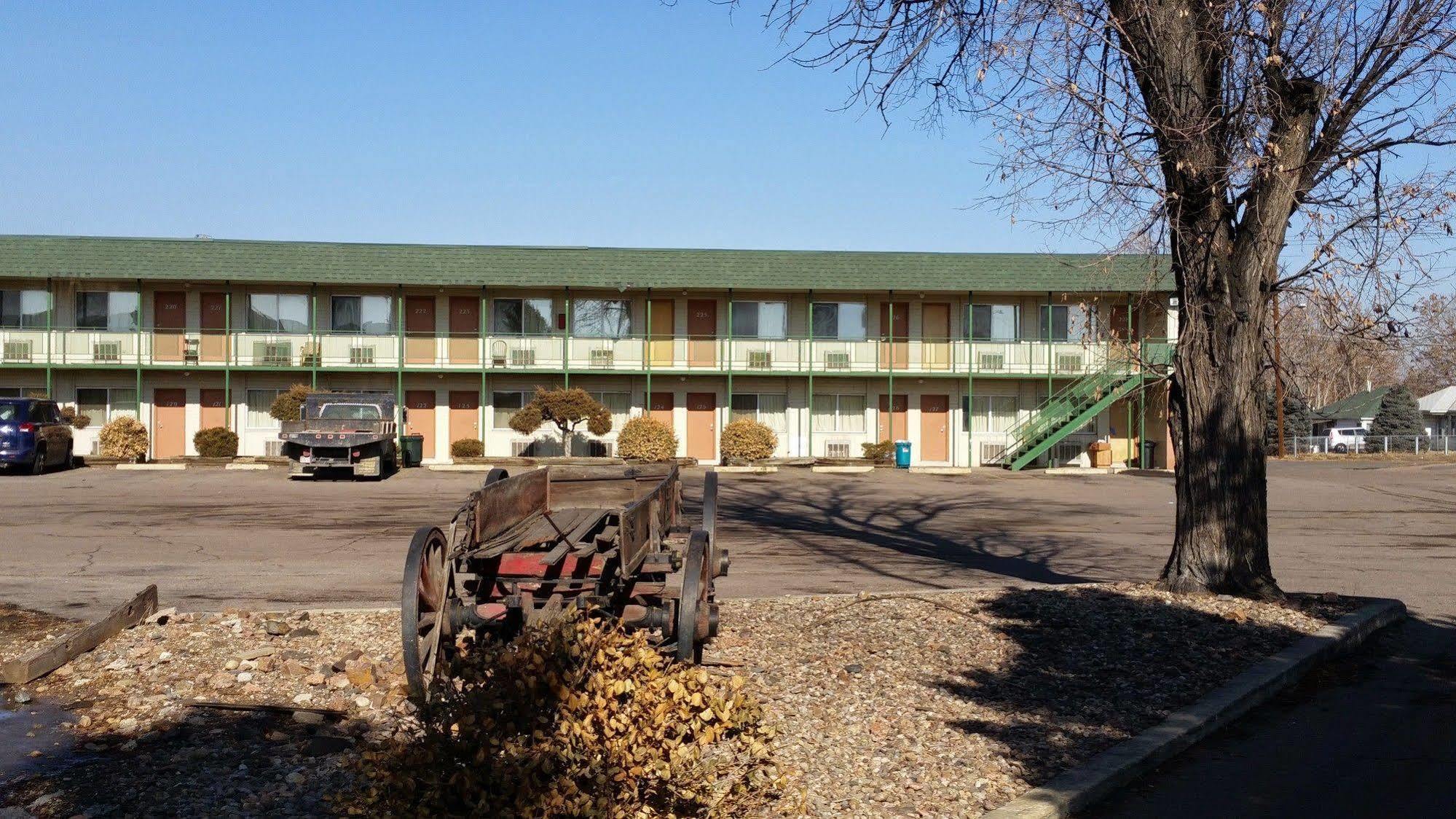 Western Motor Inn DEN Exterior photo